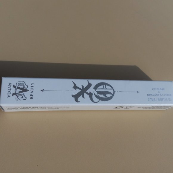 Kat von D, KVD  XO Vegan Beauty Vinyl Lip Cream Gloss ROSA No. 50  2.7 mL - Picture 3 of 9